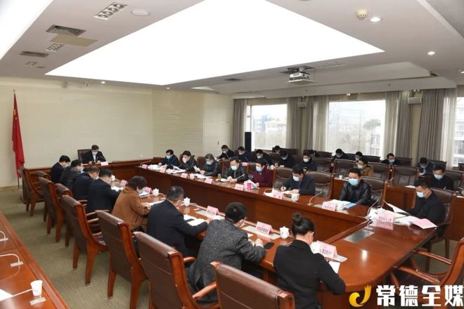 曹立军：大力发展乡村产业 积极培育特色小镇