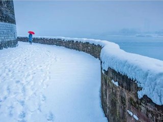 常德诗墙雪中行