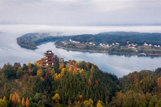 水府阁秋色