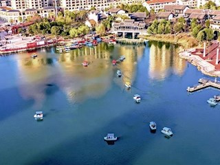 丁玲公园乘船游玩