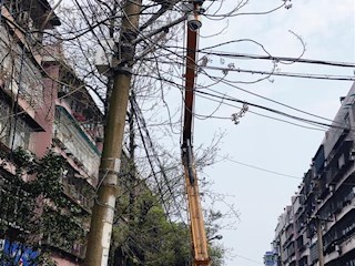 【社会】江北城区红庙街老旧路灯拆除