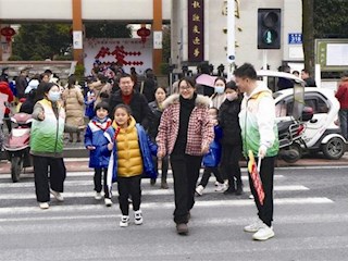 【社会】文明交通志愿服务活动