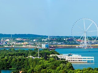 柳叶湖