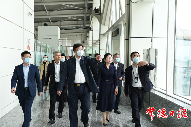 邹文辉赴桃花源机场调研：加快发展航空交通 为常德对外开放与产业发展提供坚实支撑