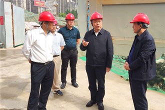 省人大常委会副主任、省总工会主席周农来常调研时强调：坚持工人文化宫“工”字特色