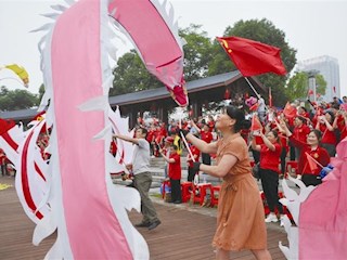 爱心助残、致敬百年