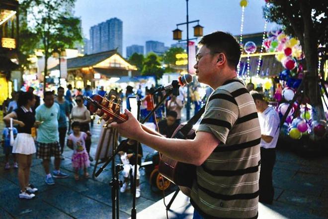 街区文化节 嗨翻天