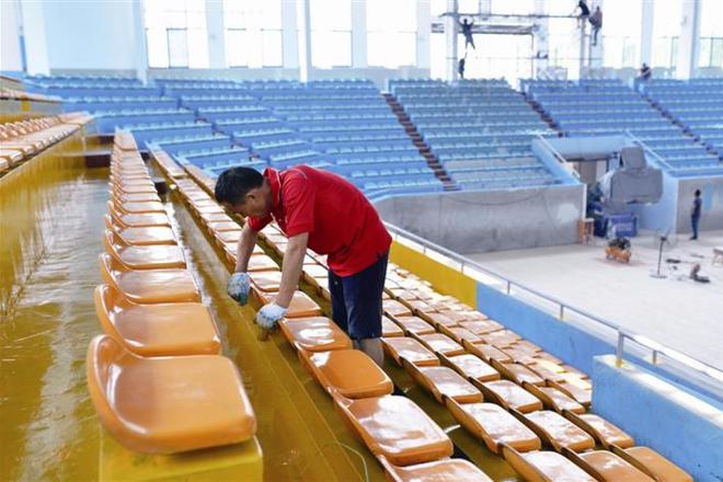 市体育公园篮球馆升级