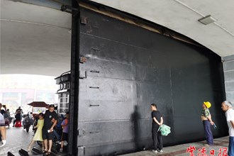 沅江水位上涨 诗墙四阁闸门关闭