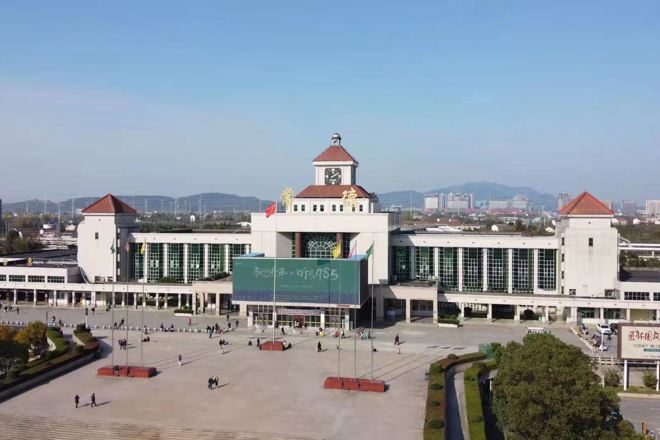 常德火车站：换种方式陪伴你