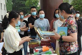 市人大常委会机关开展“全国低碳日”活动