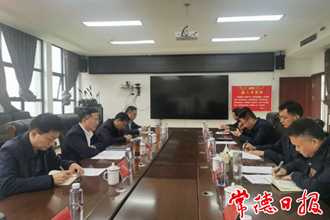 市领导赴松滋河澧县段巡河