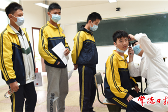 常德153名应届初三学生通过空军青少年航校初选