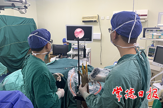 【社会】常德市第一中医医院成功开展湘西北首例腕关节镜手术