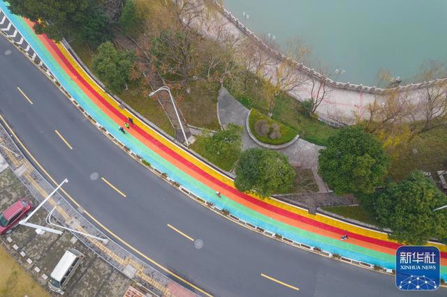【柳叶湖旅游度假区】“智慧跑道”上享冬日慢跑