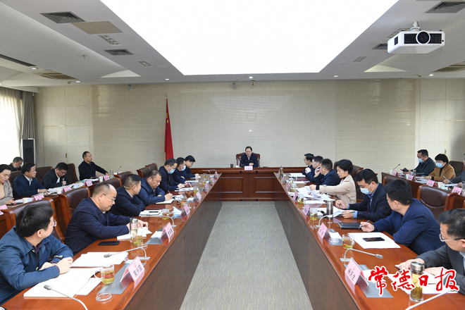 周振宇专题调度招大培强工作：以实实在在的硬核举措和政策“干货”全力招大培强