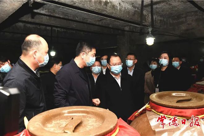 周振宇到常德经开区调研重点产业项目建设时强调 加强品牌营销策划 加快推动常德白酒产业做大做强
