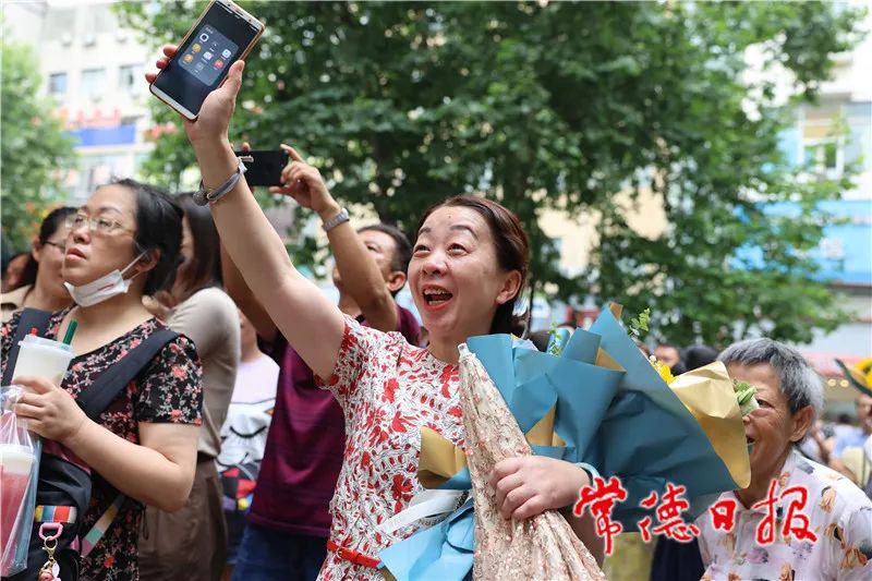 高考结束5.jpg
