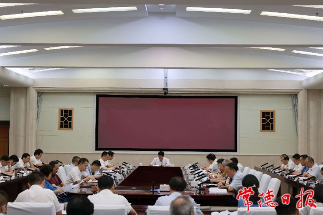 曹志强周振宇专题部署台风“暹芭”防范应对工作：宁可信其重不可信其轻 全力做好防范应对工作