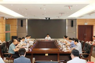 曹志强在我市抓好中央第八巡视组反馈意见整改工作调度会上强调：做好巡视“后半篇文章” 高标准高质量推进各项整改工作