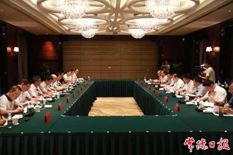 李建中在澧水干流巡河时强调 坚持生态优先 全面提升河湖治理水平