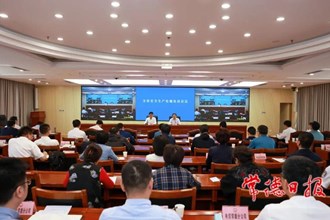 曹志强在全市安全生产电视电话会议上强调：始终保持“时时放心不下”的责任感 不折不扣抓好安全稳定各项工作