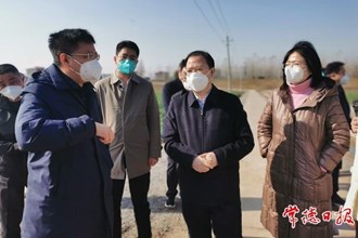 周振宇调研冬春水利和高标准农田建设 
