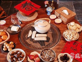 【社会】火出圈，河街围炉煮茶一桌难求