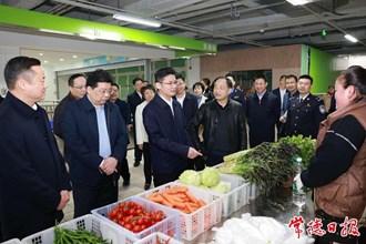 曹志强在常德市创建全国文明城市工作推进会上强调：以决战决胜姿态 确保创建成功夺牌