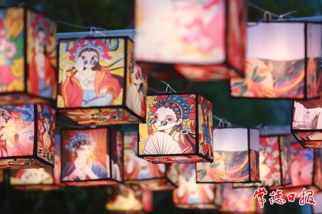 【摄影报道】2023柳叶湖首届璀璨星空灯光展