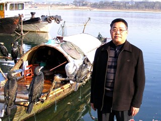 【文化】散文集《行走在诗意的桃源》出版发行