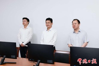 曹志强周振宇带队督导检查我市高考备考工作