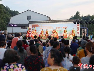 【社会】“助力乡村振兴·共享一棵桃”福地桃采摘节启动晚会举行