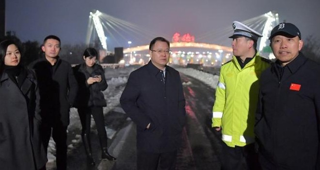 周振宇调度低温雨雪冰冻灾害防御工作：全力攻坚保通畅保安全保民生