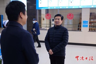市领导走访市人大财经委委员