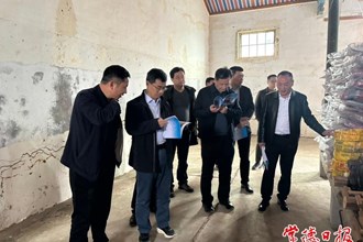 省防指领导督察我市汛前准备和地质灾害汛前排查工作