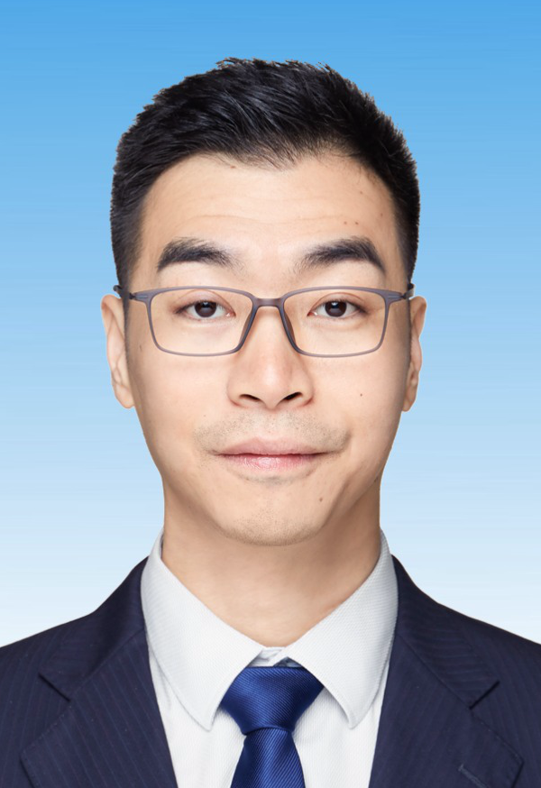 马 骏