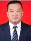 王亮