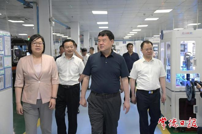 魏建锋在常德调研时强调：以政法之为护航高质量发展