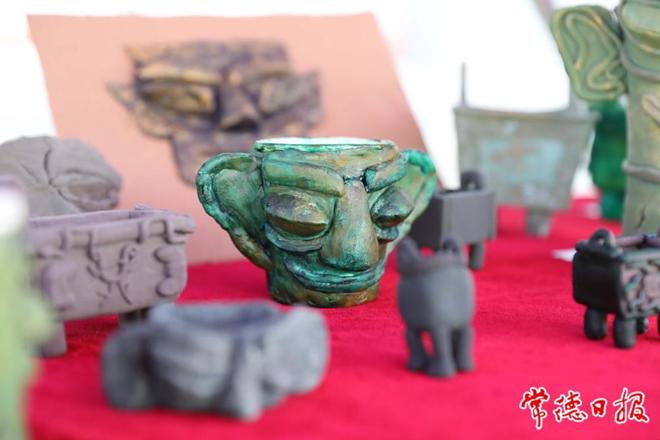 【教育】集中展示！常德市第十一中学出土大量“文物”