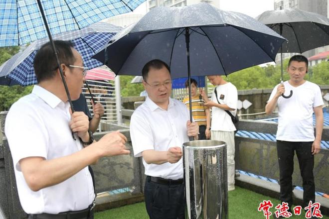 周振宇调研督导防汛备汛工作