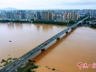 【组图】用无人机视角航拍沅江市城区段