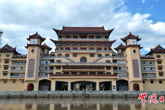 【组图】大水退去 诗墙“四阁”防洪闸门全部开启