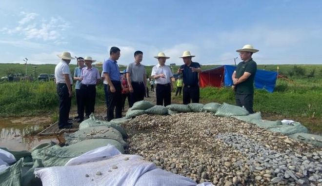 周振宇督导检查防汛抗灾及灾后恢复生产重建工作强调：坚定信心 团结奋斗 重建美好家园