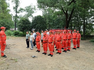 【组图】太阳山上防火演练忙