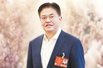 全国人大代表罗毅君：抢占新赛道 端稳“新饭碗”