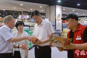 罗毅君督导检查安全生产工作