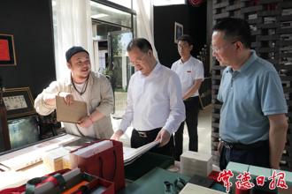 周振宇调研在常高校大学生创业情况时强调：加强引导扶持 为大学生创业者提供有力支撑