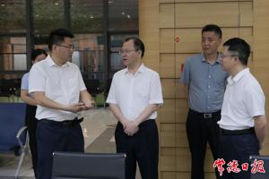周振宇调研市公共资源交易中心：全力打造阳光透明、风清气正的交易生态