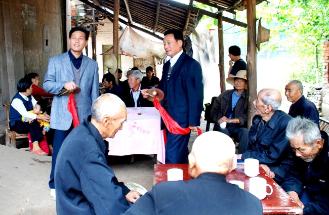 市级：安乡跳三鼓